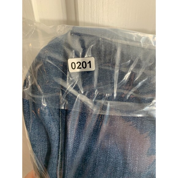 BLANKNYC The Reade 25 Classic Skinny Distressed Denim Blue Jeans 5 Pockets - Picture 11 of 11